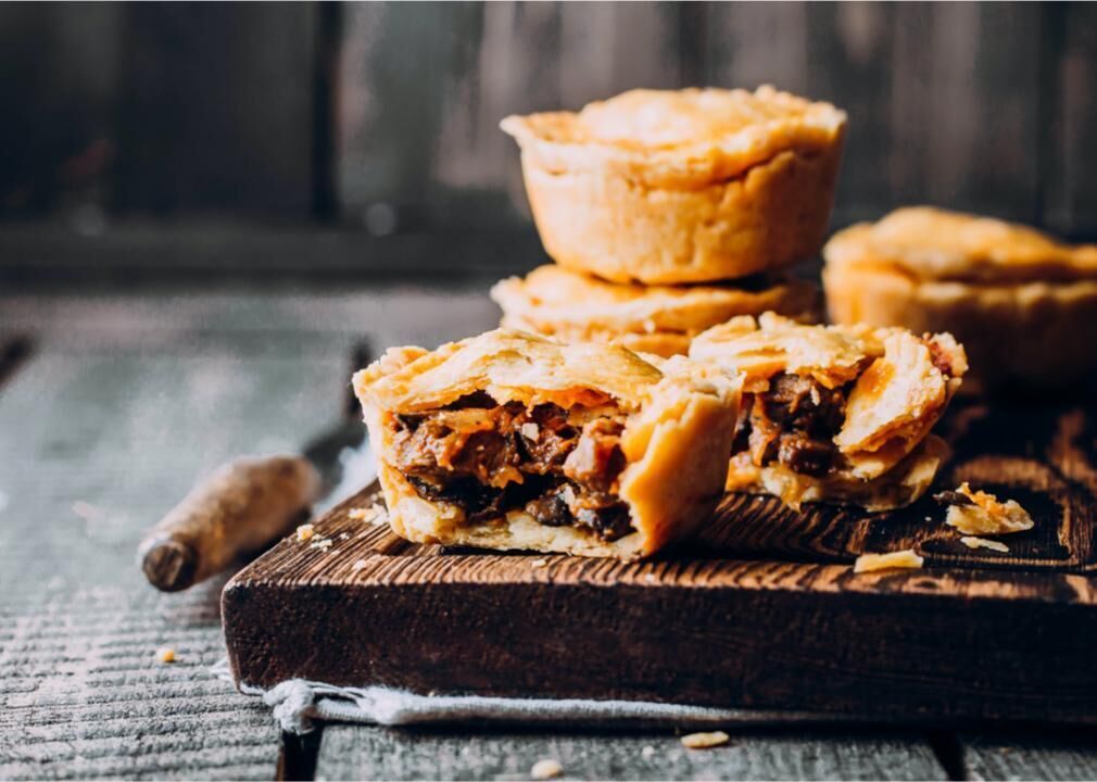 Australia: Meat pies